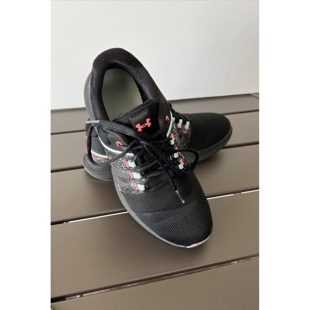 Under Armour Shoes Women 7 Charged Breathe Bliss Low Top Lace Up Run Gym Sneaker